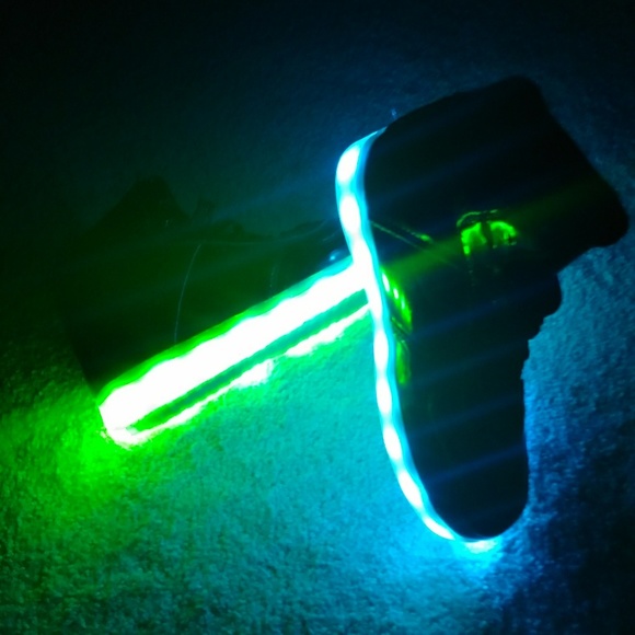 LED Shoes - Picture 3 of 7